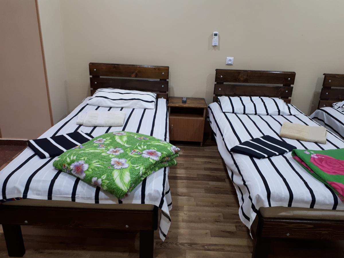 Hotel Rio Kutaisi Esterno foto
