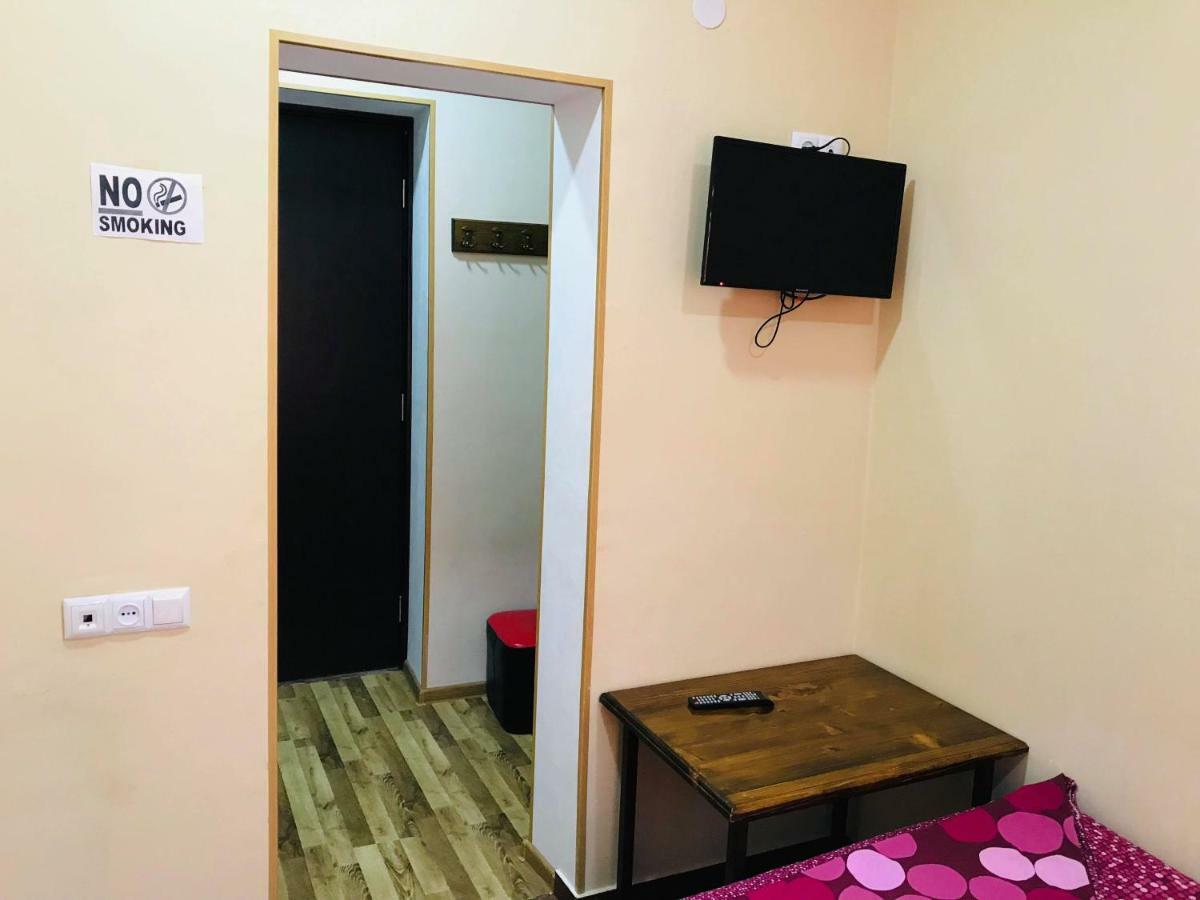 Hotel Rio Kutaisi Esterno foto