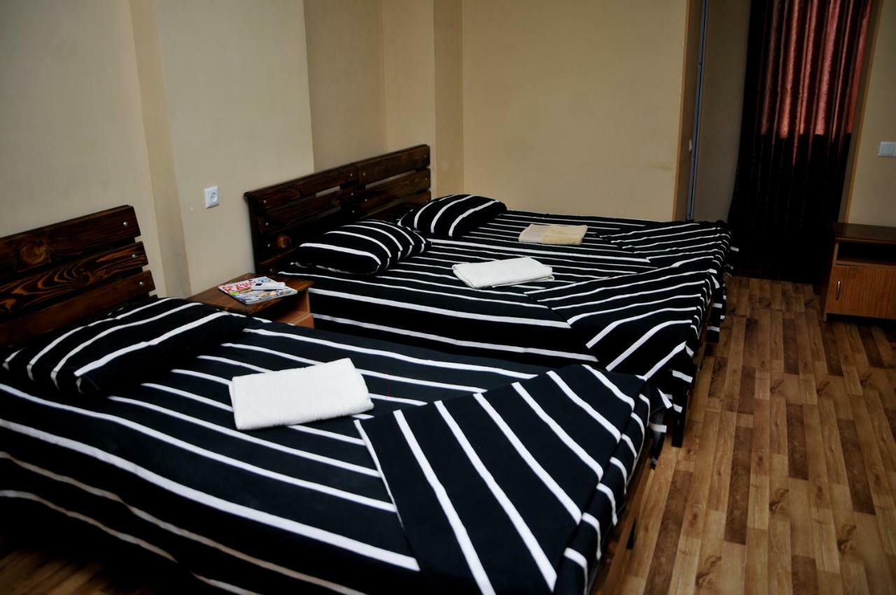 Hotel Rio Kutaisi Esterno foto