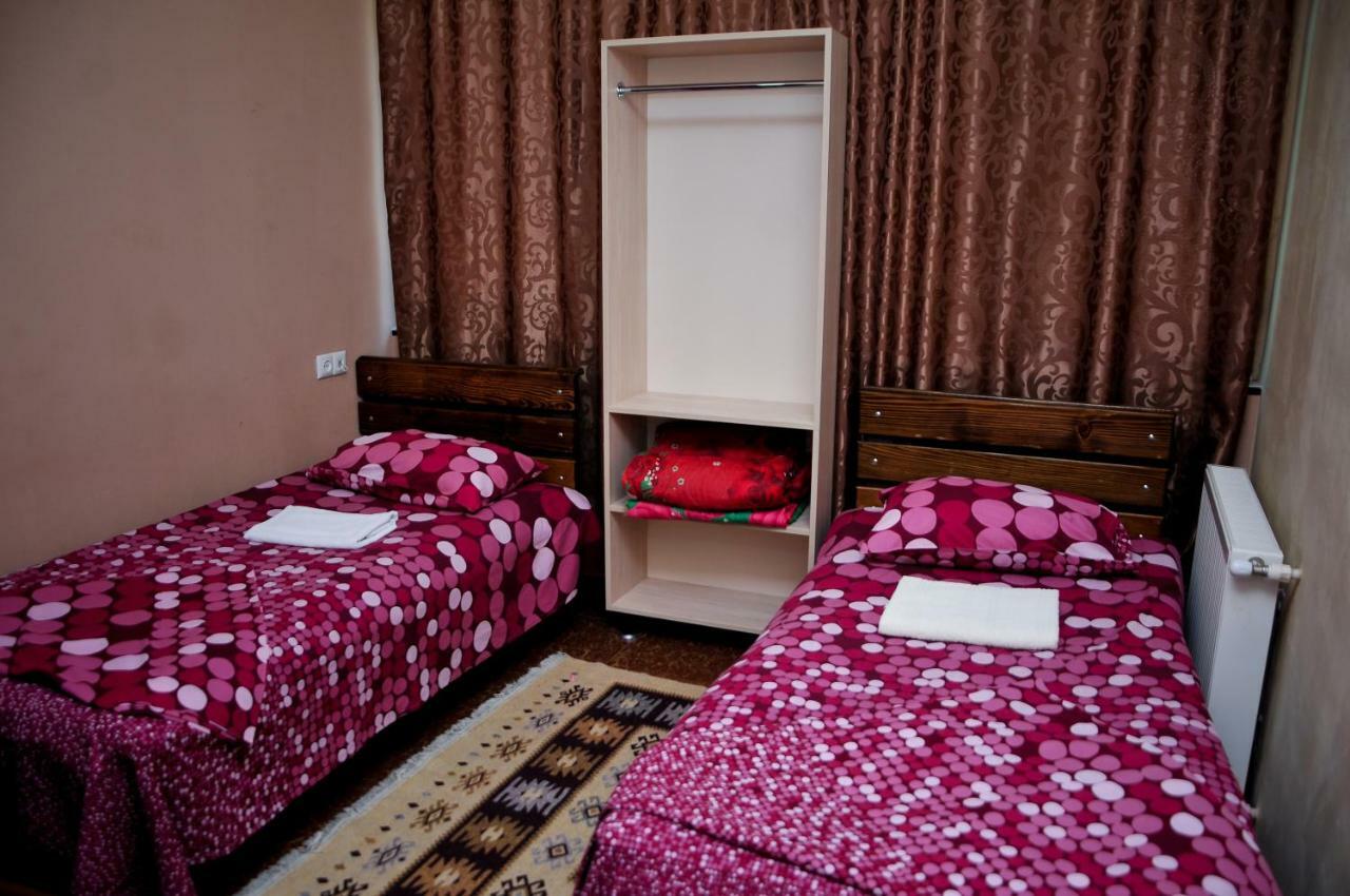 Hotel Rio Kutaisi Esterno foto